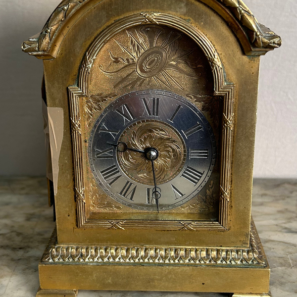 Orologio d’antiquariato cappuccina fine Ottocento